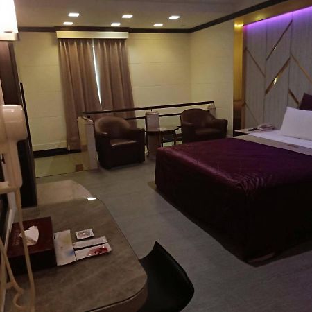 Xin Yuan Motel Taizhong Zewnętrze zdjęcie